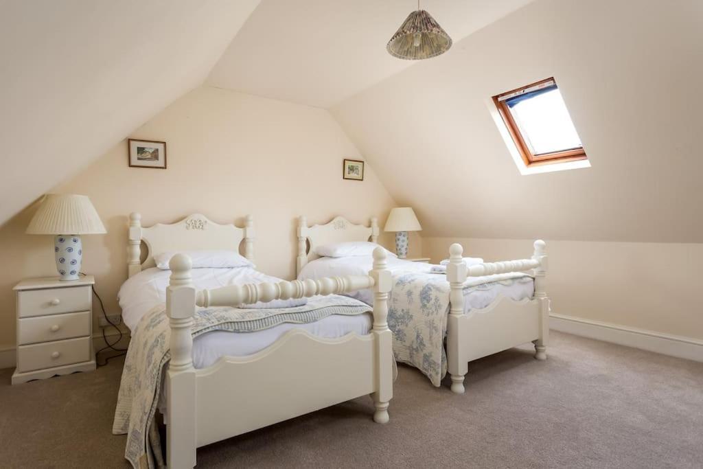 Stanway House, 8 Bedroom, 8 Bath 切尔滕纳姆 外观 照片