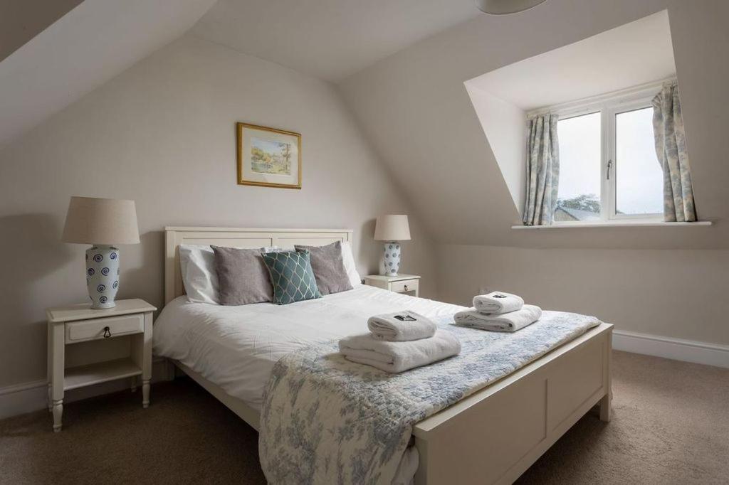 Stanway House, 8 Bedroom, 8 Bath 切尔滕纳姆 外观 照片