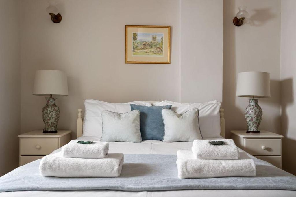 Stanway House, 8 Bedroom, 8 Bath 切尔滕纳姆 外观 照片